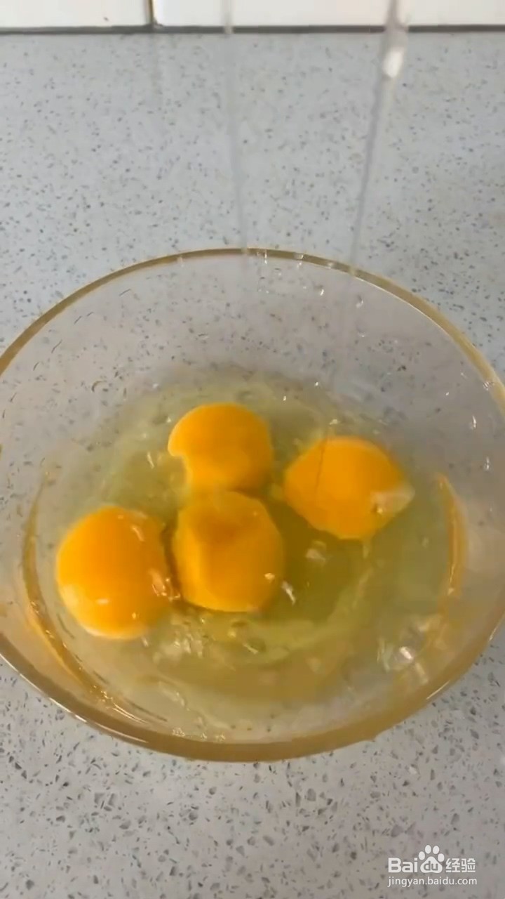 如何做拔丝鸡蛋