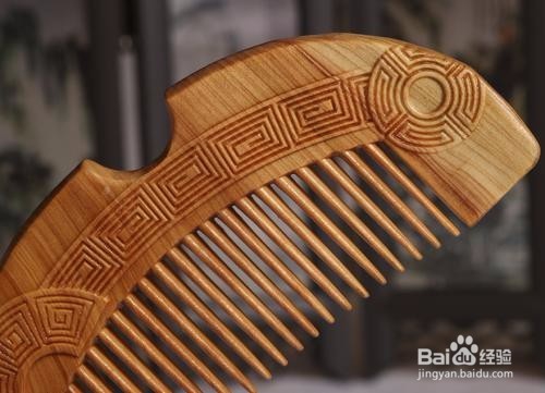 有哪些习惯会伤害头发以及哪些方法可以改善