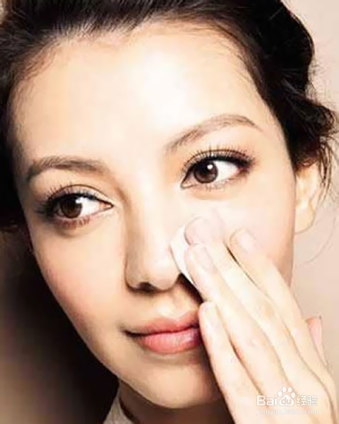 补妆要点 摆脱派对花妆尴尬