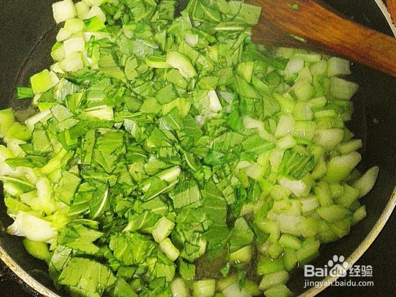 试用微波炉烧菜饭棒的做法