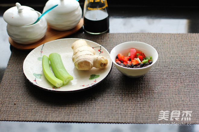 豆豉酱蒸平鱼