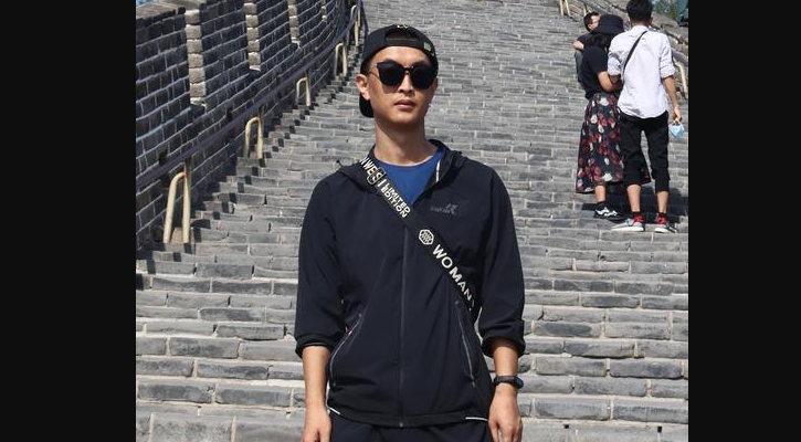 还是那么喜欢你,想与你到白头,还是一样喜欢你只为你的温柔什么歌