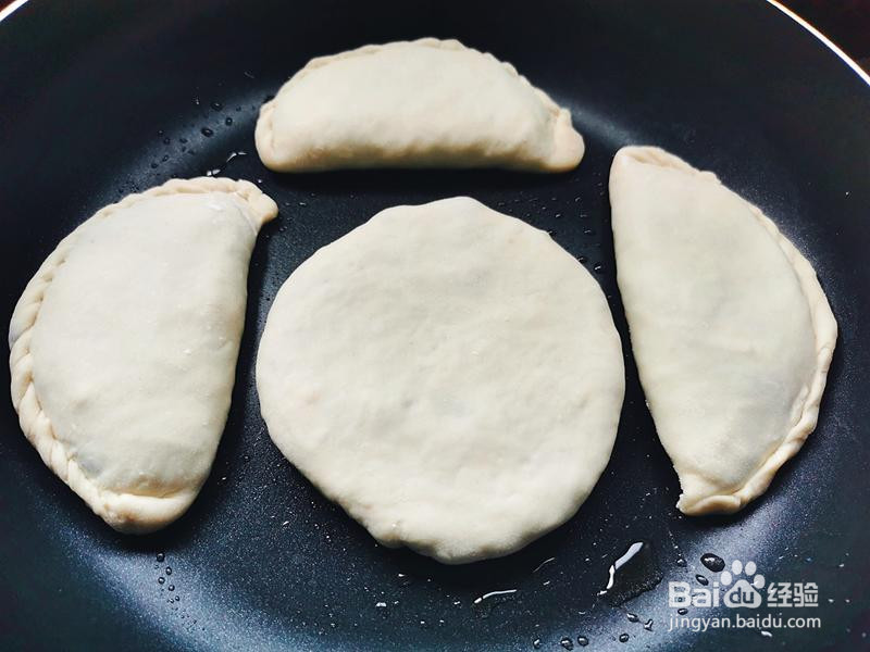 粉丝鸡蛋韭菜盒子的做法