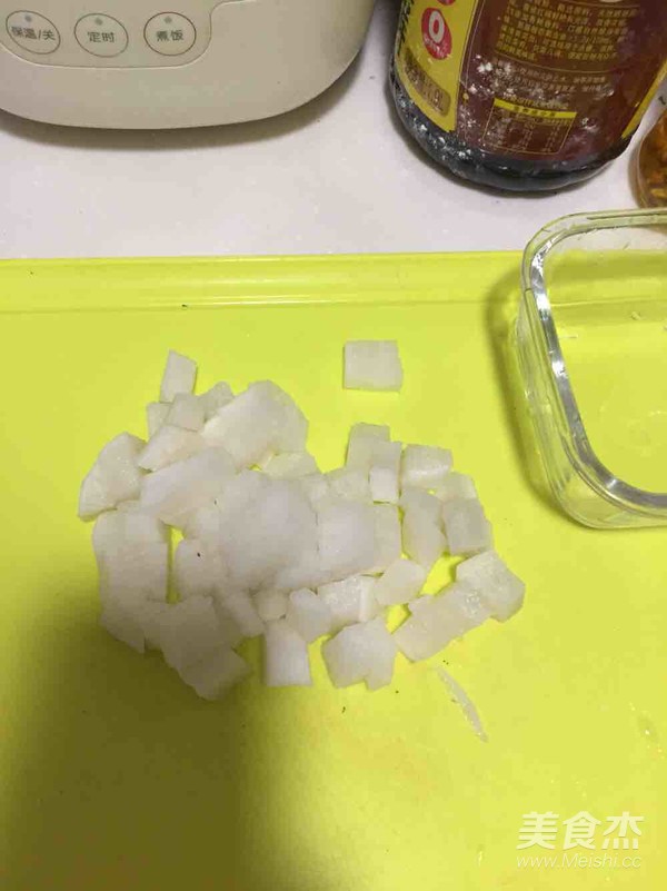 宝宝止咳神器:白萝卜蜂蜜水