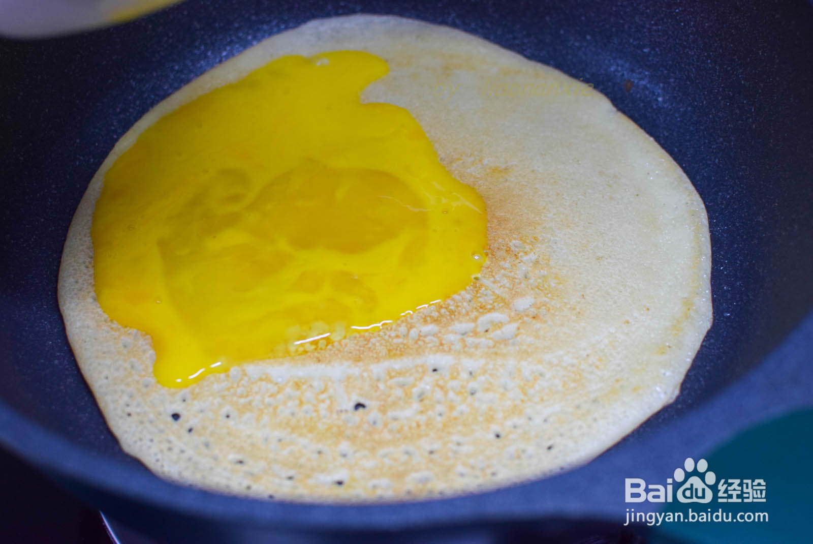 快手早餐鸡蛋饼的做法