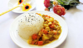 如何做咖喱鸡肉饭