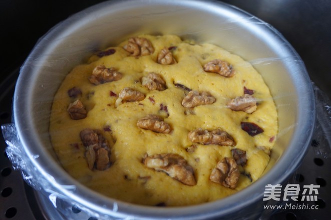 核桃玉米面发糕