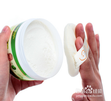 炎炎夏日如何预防宝宝长痱子?