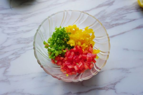 煎猪排配番茄沙汁