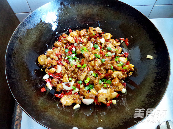 麻辣鸡丁的做法