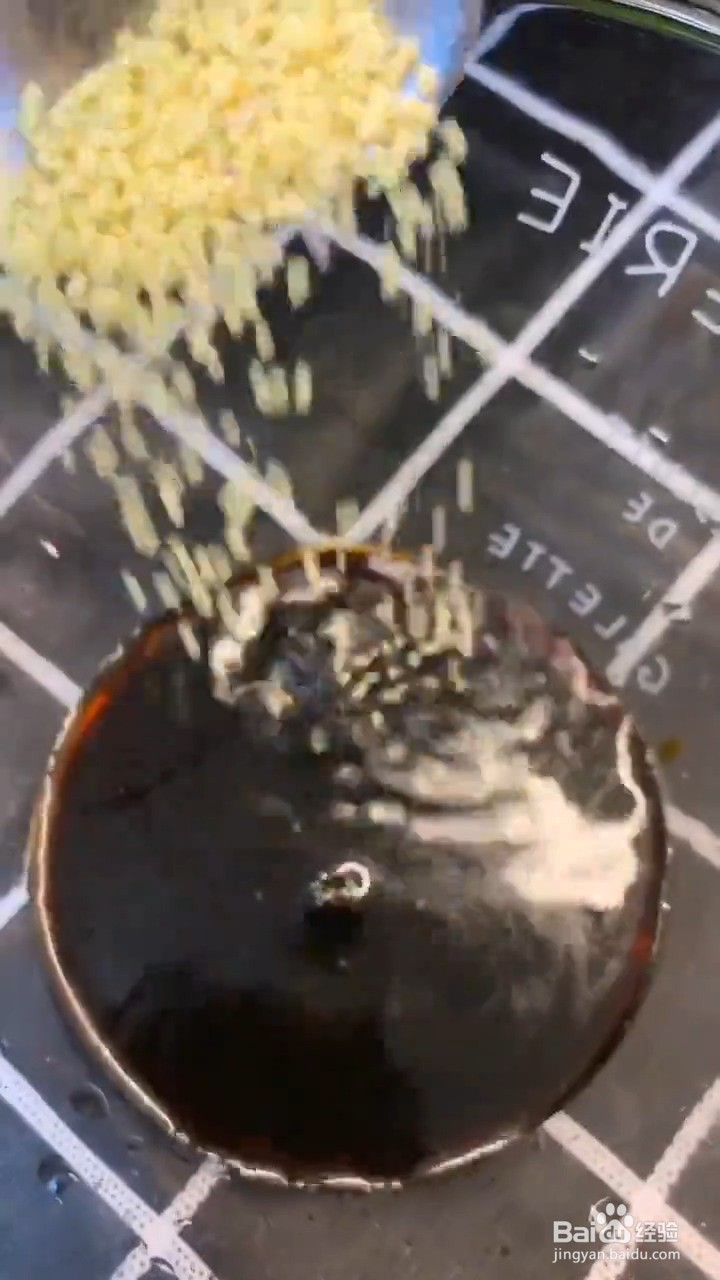如何用面条制作好吃的美食