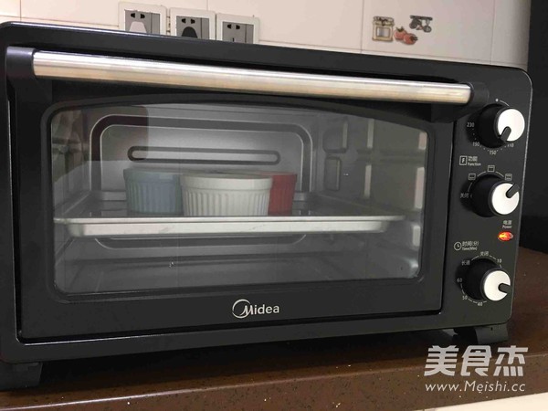 鸡蛋布丁的做法