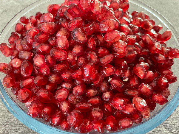 一起泡个石榴酒吧