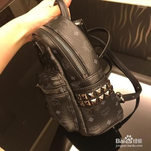 mcm 迷你 怎么背好看