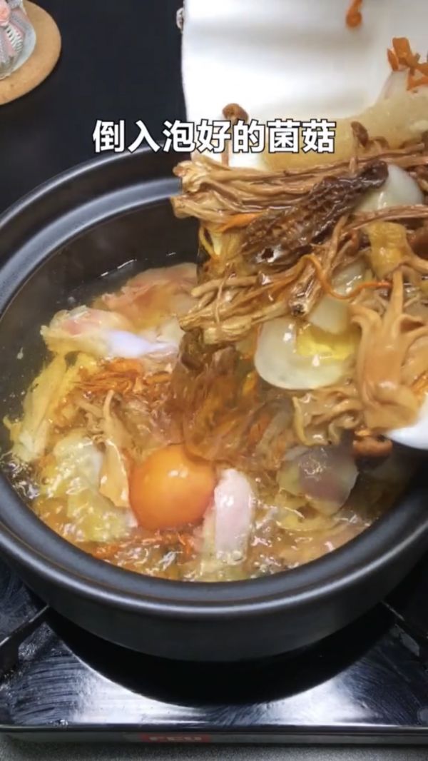 暖心暖胃老母鸡汤