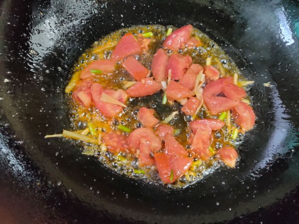 番茄丝瓜鸡蛋汤