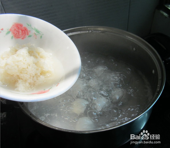 制作酒酿汤圆