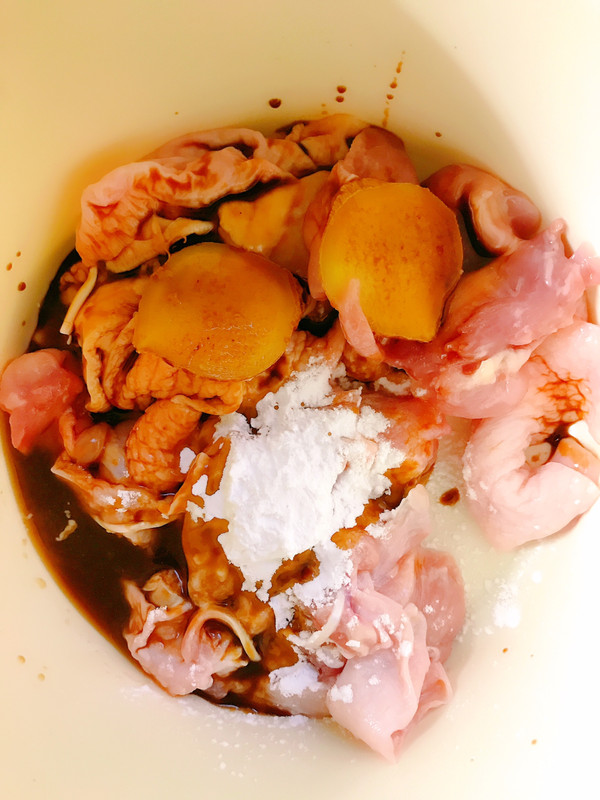 香菇板栗鸡焖饭