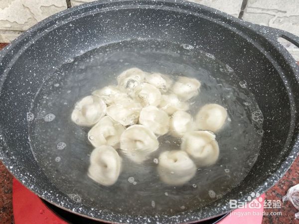 西葫芦鸡蛋饺子