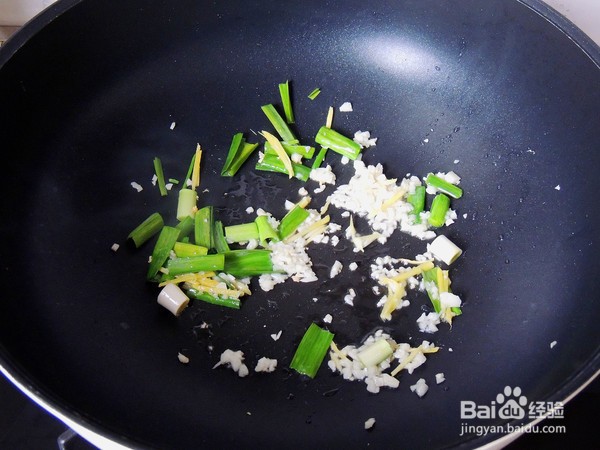 蒜香花甲的做法