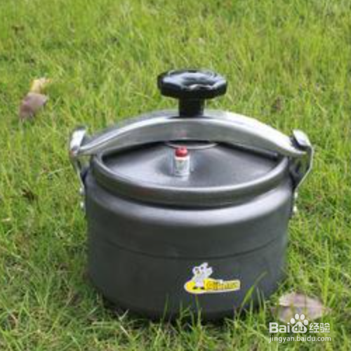 高压锅发出刺耳的声音是怎么回事