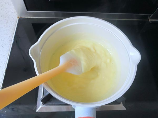 空气炸锅烤牛奶