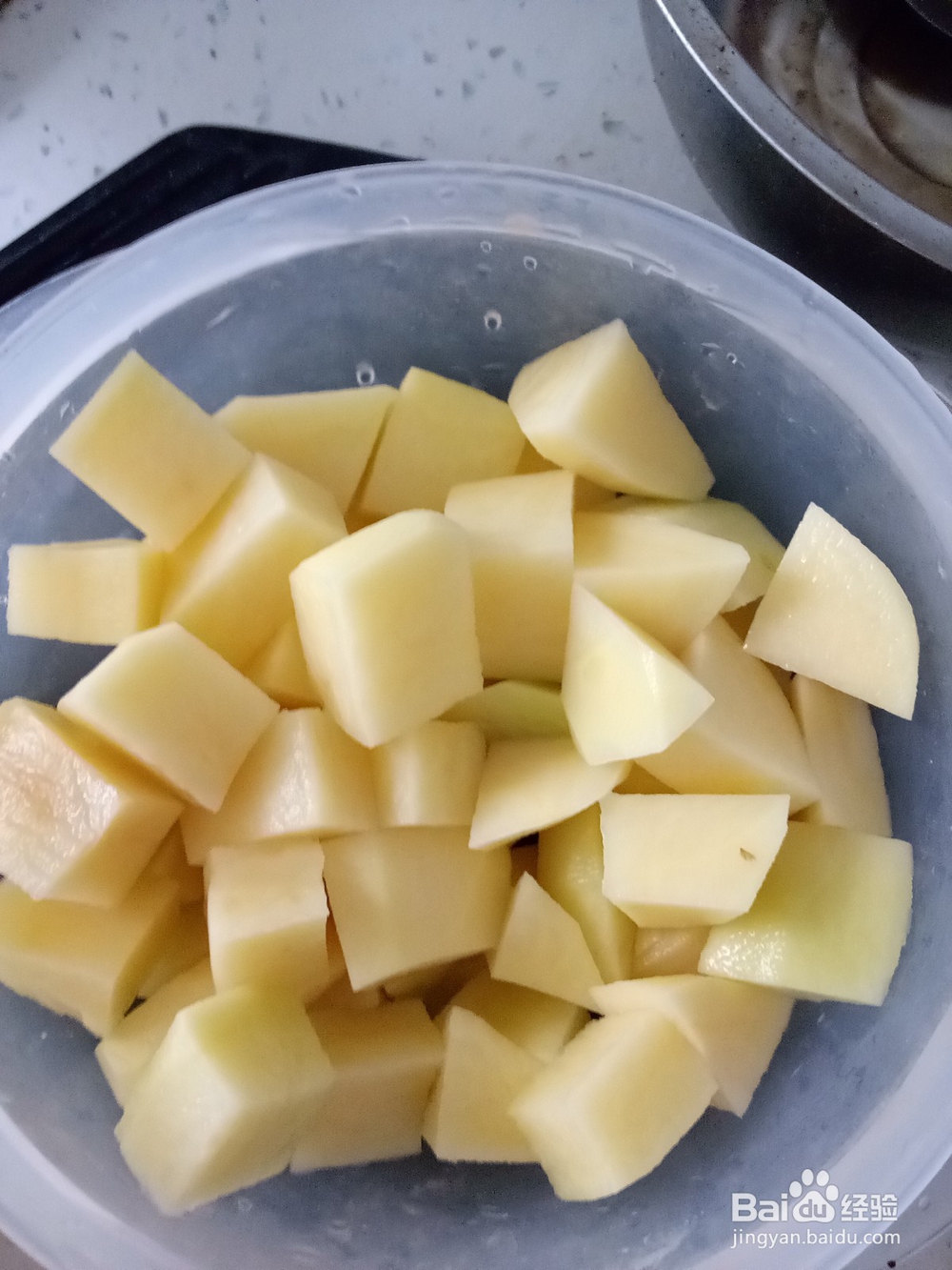 砂锅猪皮炖土豆