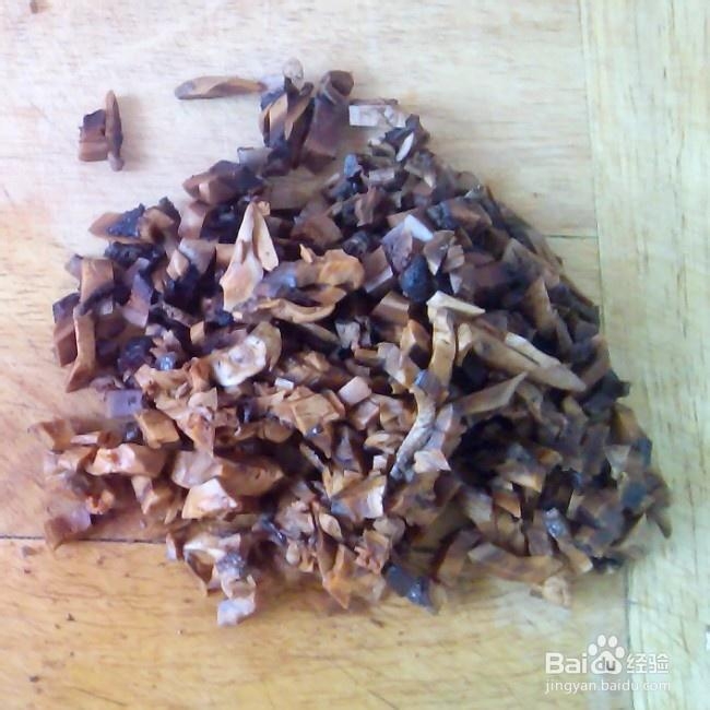 味美鲜香的苦苣香菇木耳饺子