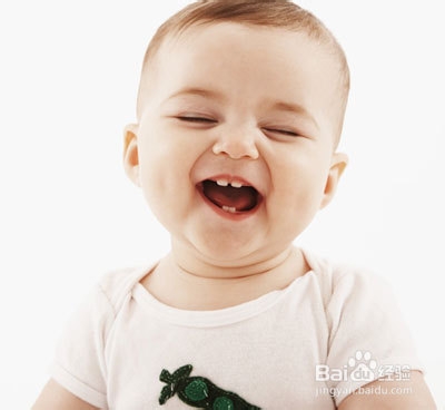 宝宝多大能吃油，吃多少？