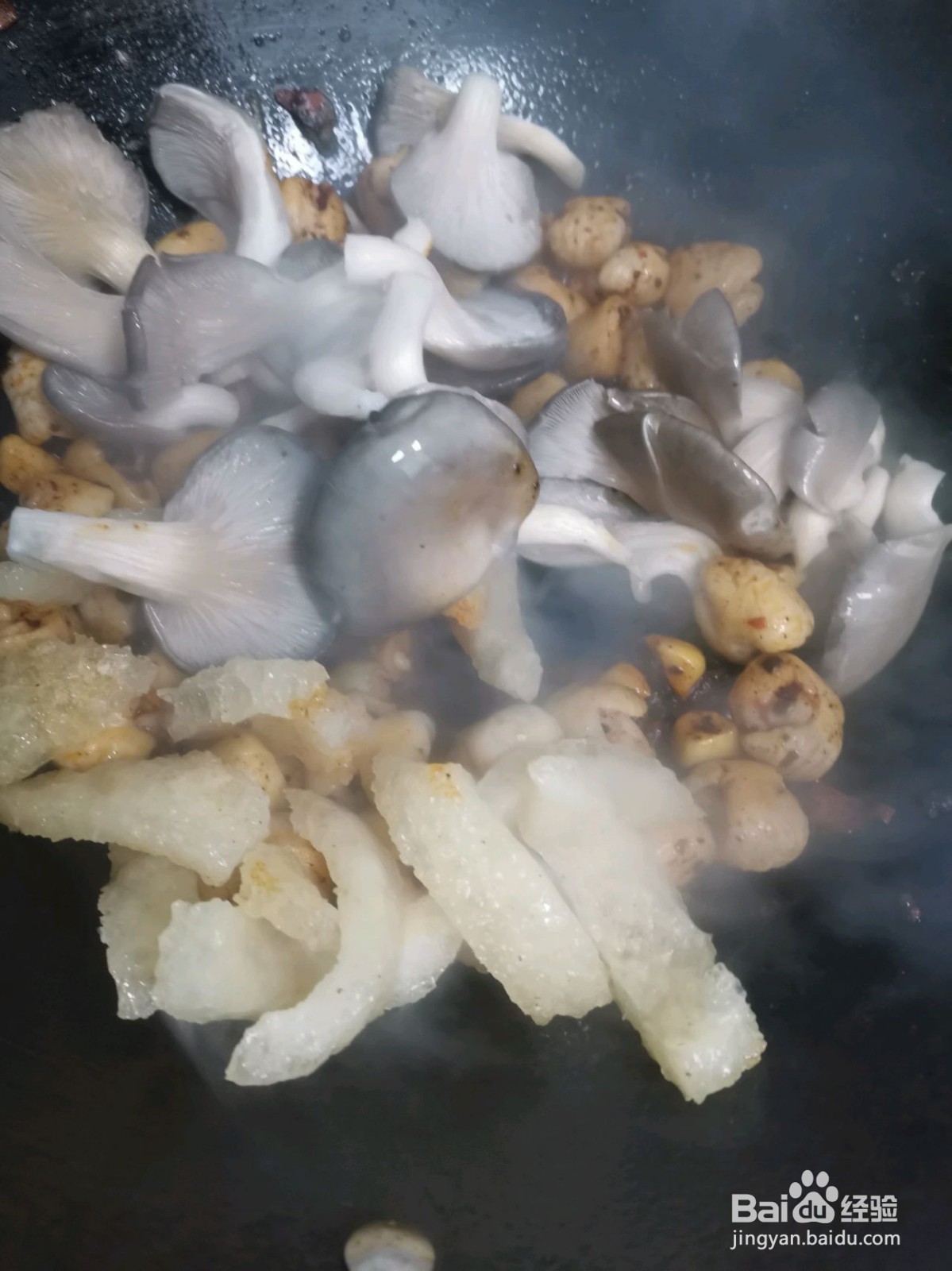 肥肠鸭血煲怎么做