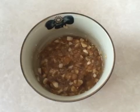 塔吉锅生煎虾，感觉口水已经流下来了！