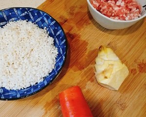 团团圆圆的珍珠丸子的做法