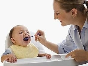 给宝宝添加辅食需要注意的几个小细节