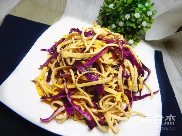 紫甘蓝凉拌豆皮