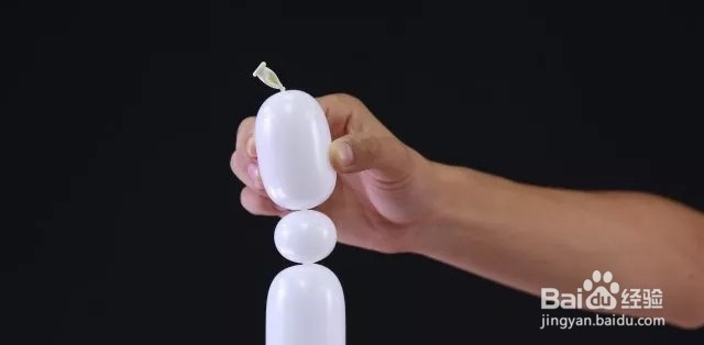 如何用气球做大白