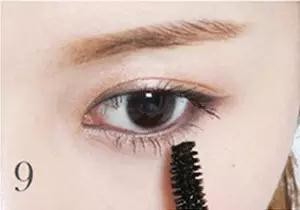 不会化妆的姑娘看过来