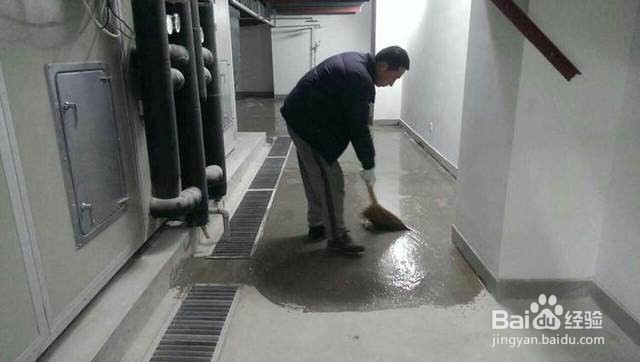 水泥地坪起灰怎么办老问题新经验!