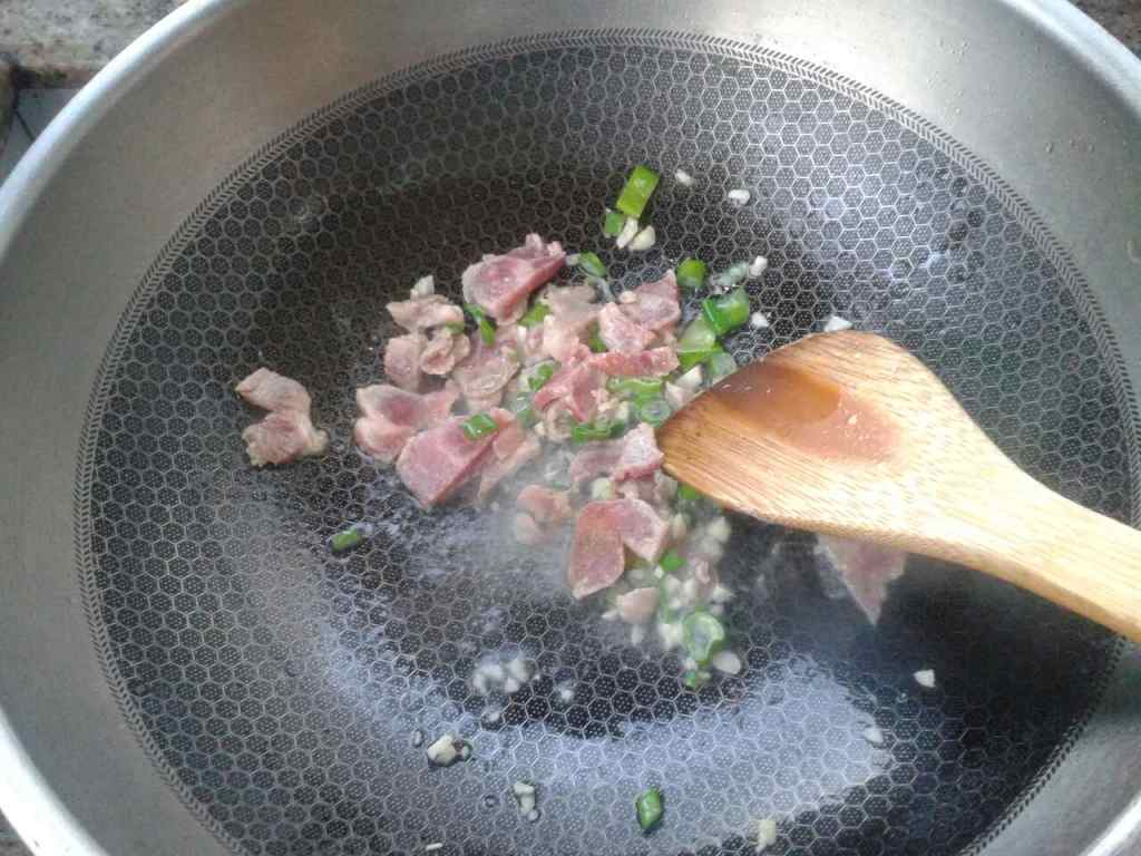 萝卜丝炖粉条这样做才美味