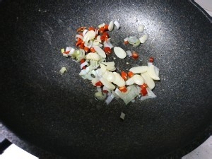 健康养生佳品茭白炒肉丝的做法