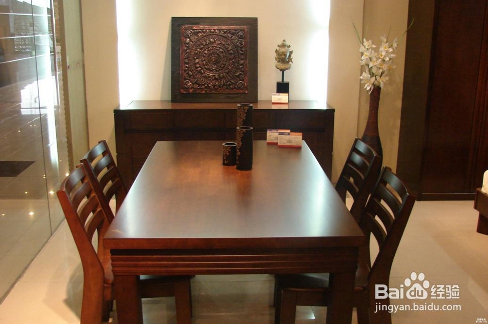 三招教你护理实木家具漆面