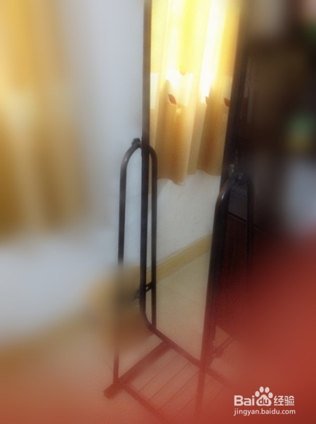 教你利用手机拍出照中照，神奇极了