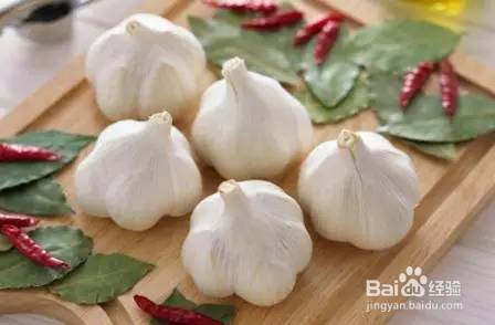 私房炒菜什么时候放盐最营养?