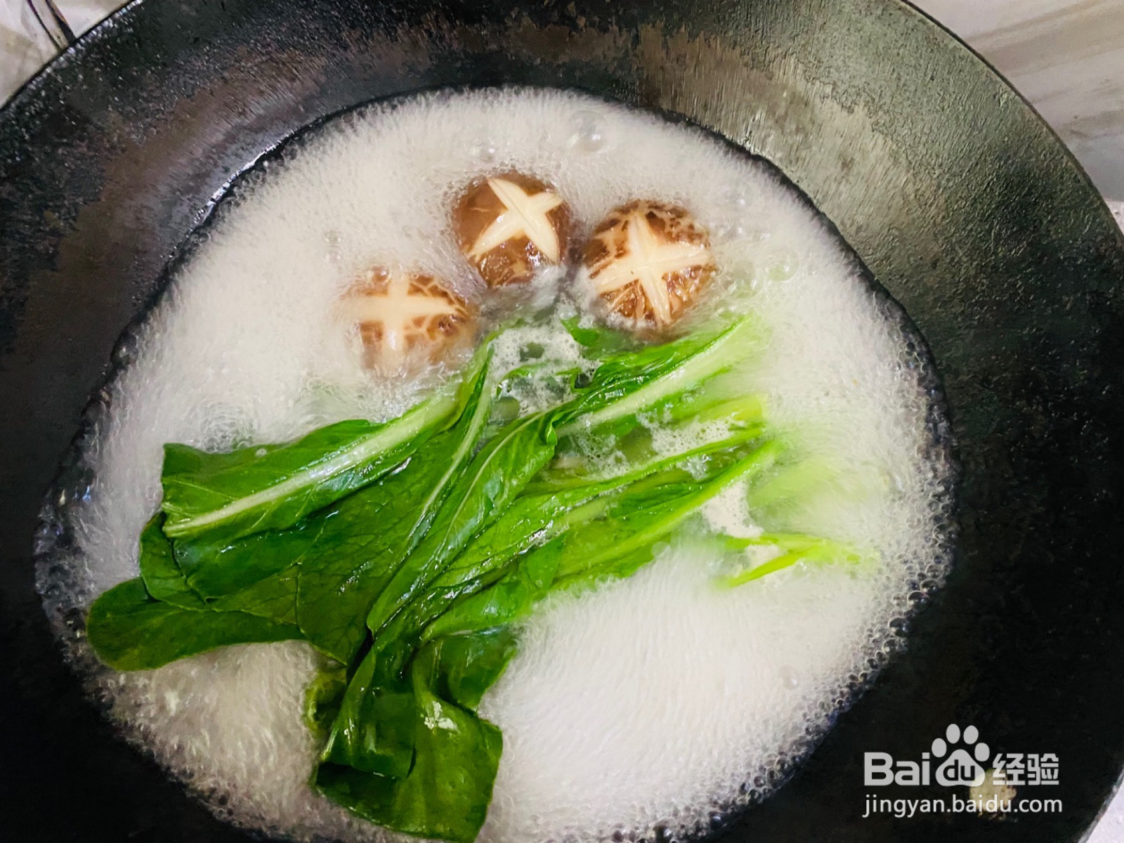 腊味煲仔饭的做法