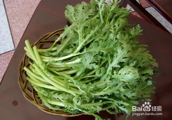 吃茼蒿有什么好处