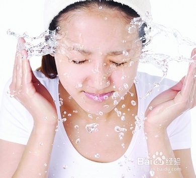 夏季护肤步骤
