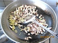 排毒首选之香菇油菜的作法