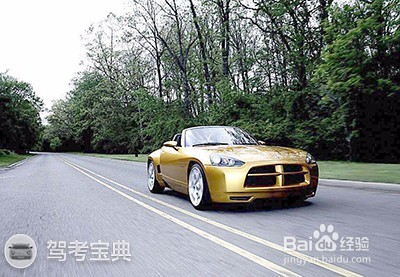 车钥匙在车内被反锁!这5招帮你解决困境