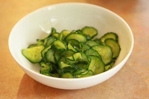 家庭版香脆炒黄瓜