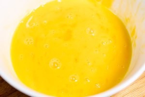 教你怎么做虾仁滑炒鸡蛋