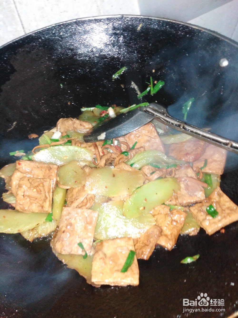 卤豆腐如何炒莴笋根？